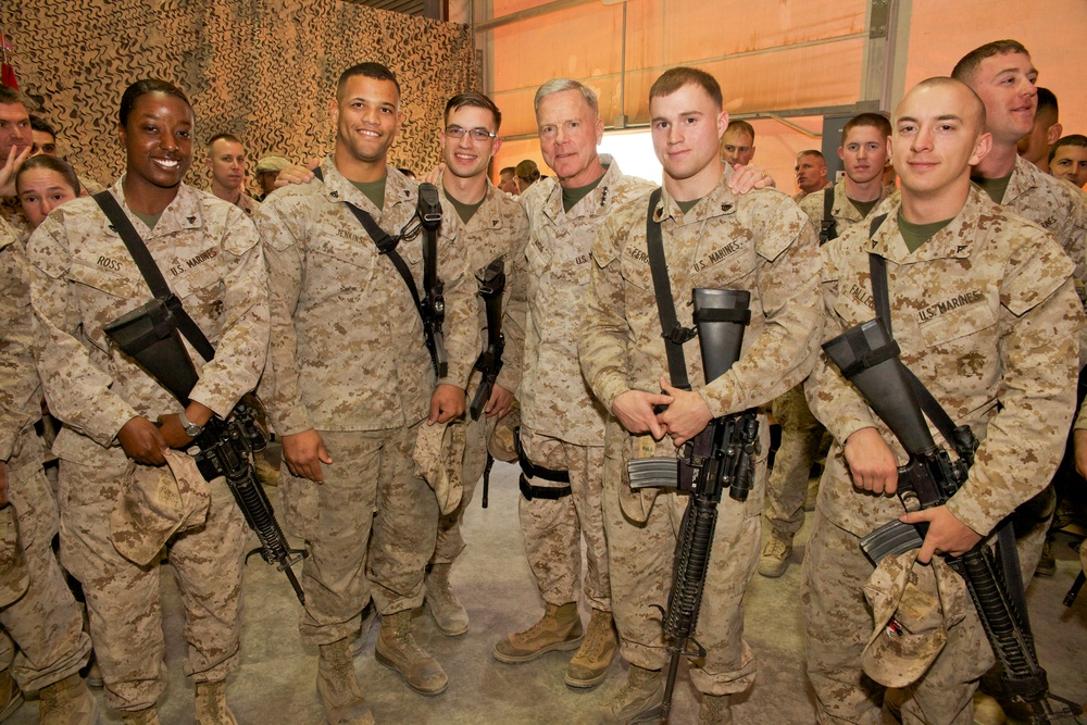 Marine commandant visits Camp Bastion, Afghanistan