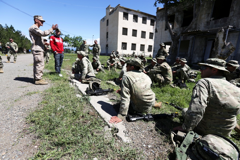 Tactical Movements with Georgian Soldiers