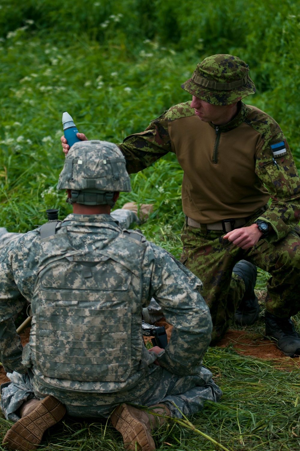 US, Estonian Mortar teams conduct live-fire training