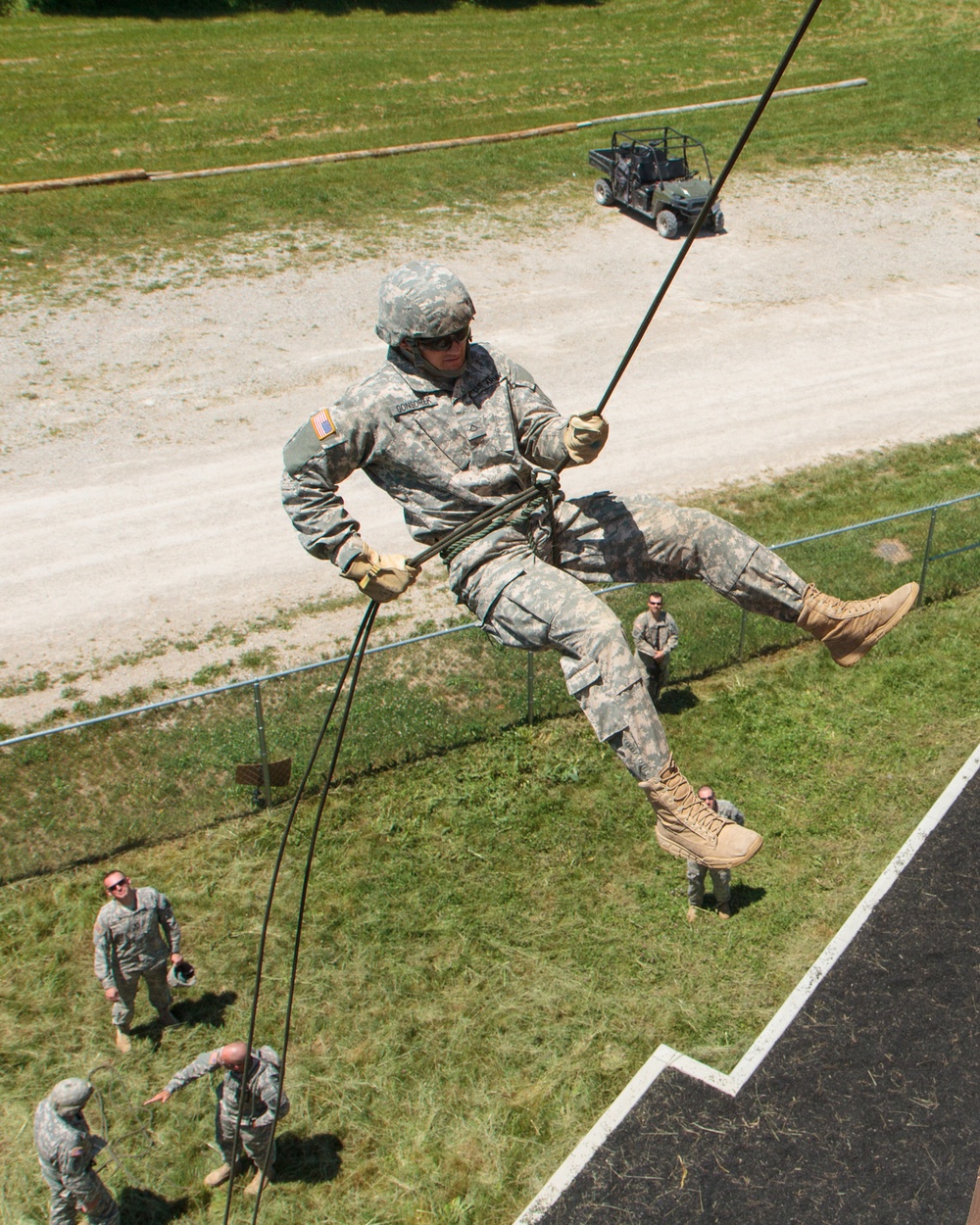 76th Infantry Brigade Combat Team trains on rappel tower during annual training