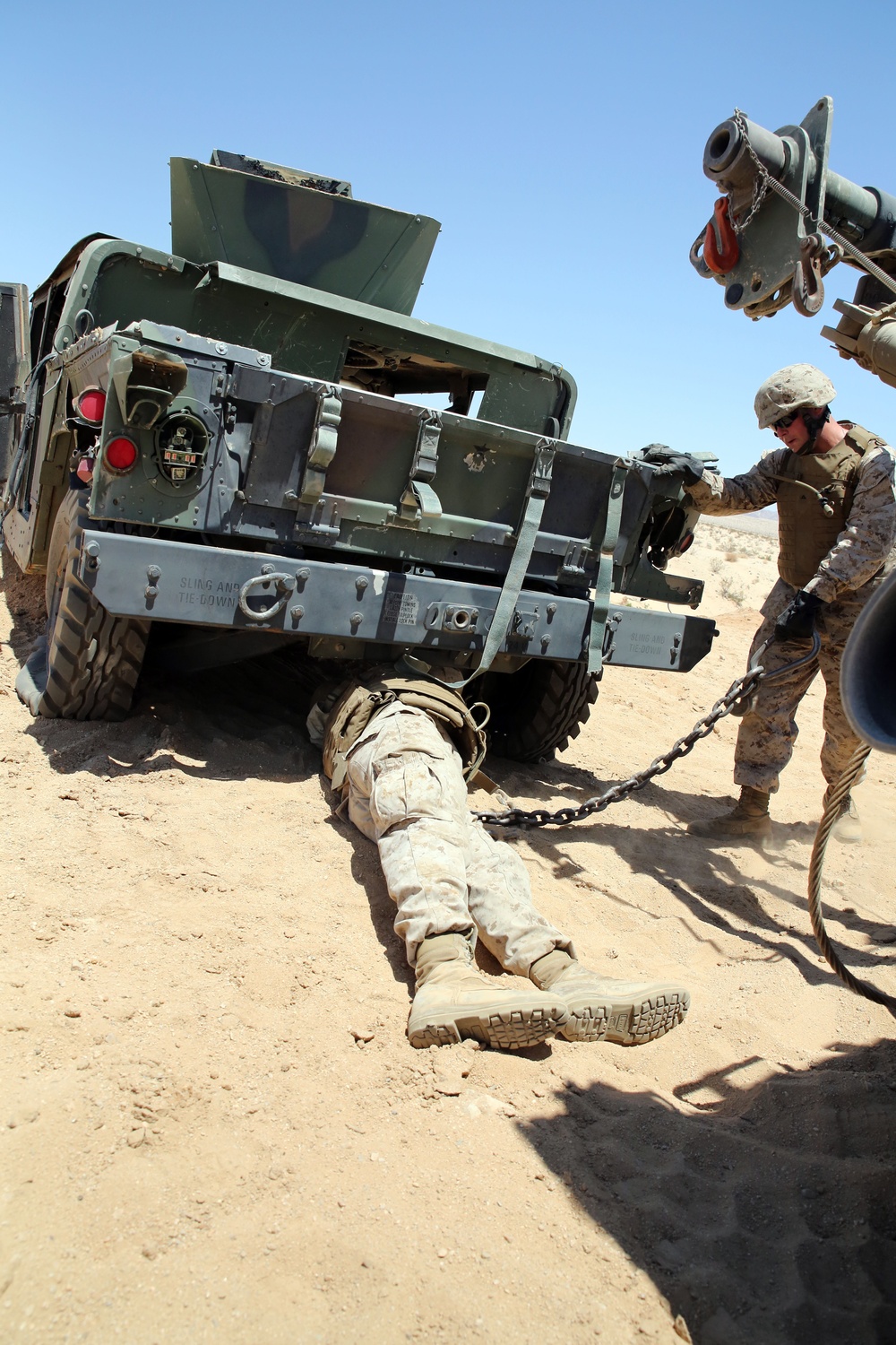 CLB 451 Marines Participate in Vehicle Recovery