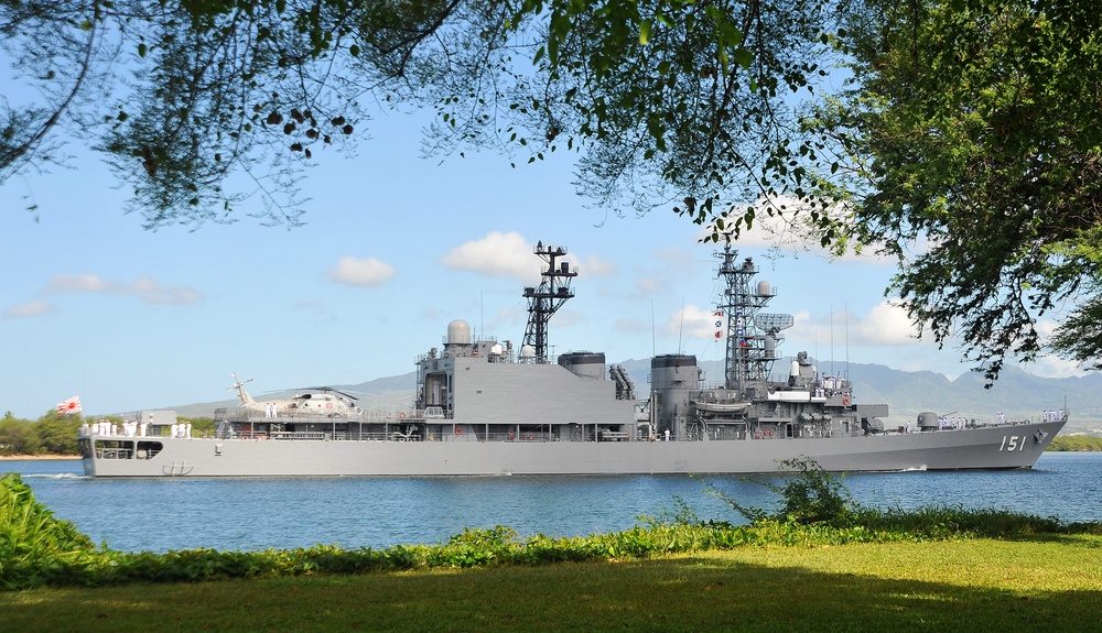 JS Asagiri at Joint Base Pearl Harbor-Hickam