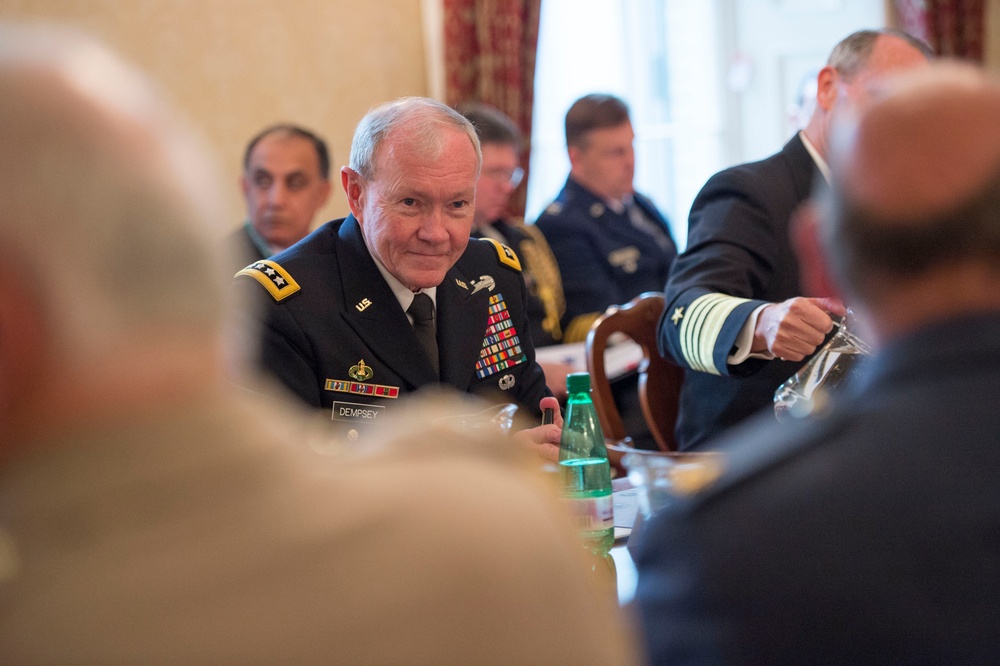 US, UK Joint Chiefs of Staff talk collaboration