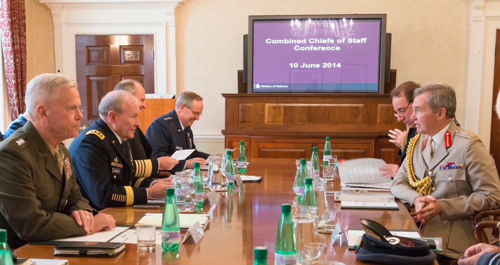 US, UK Joint Chiefs of Staff talk collaboration