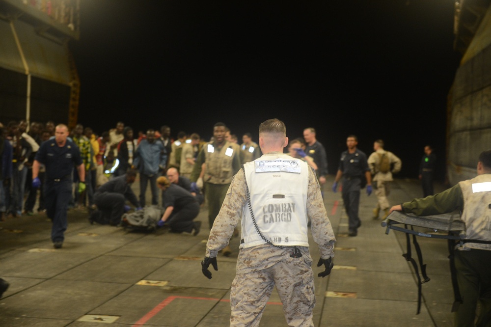 USS Bataan assists vessels, occupants in distress