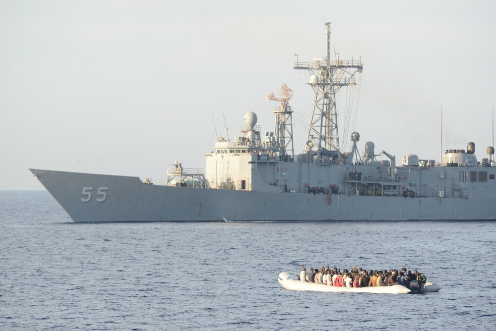 USS Elrod assists vessels, occupants in distress