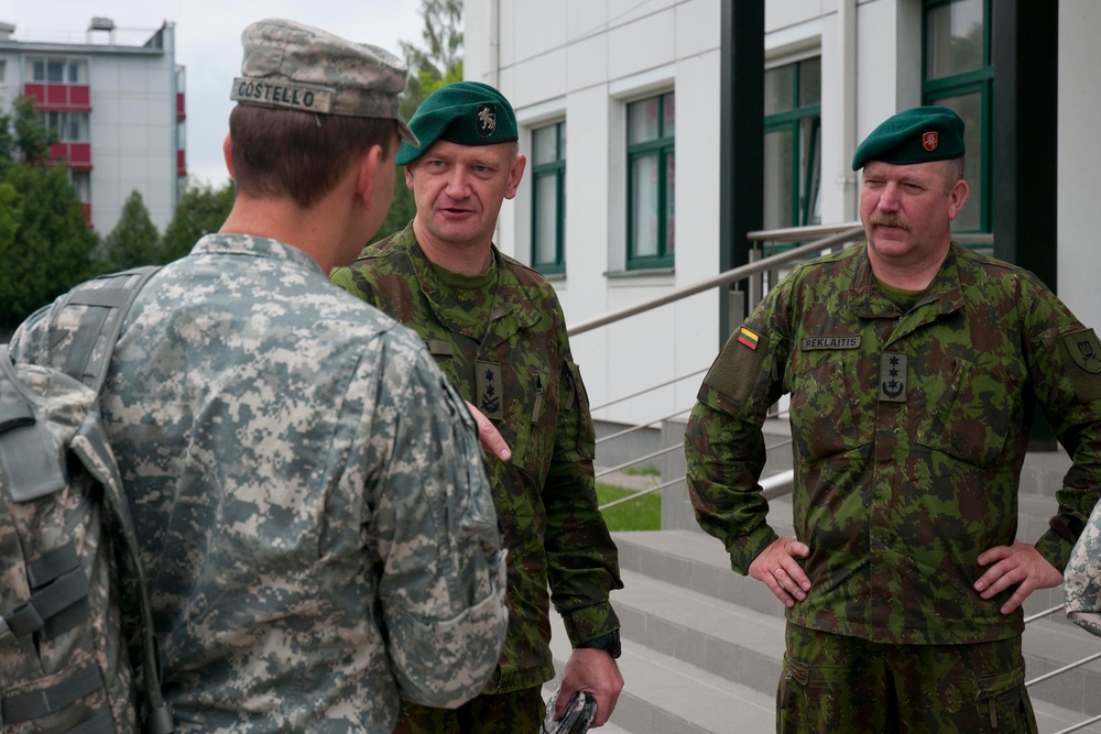 US Army Europe commanding general visits Lithuania during Saber Strike
