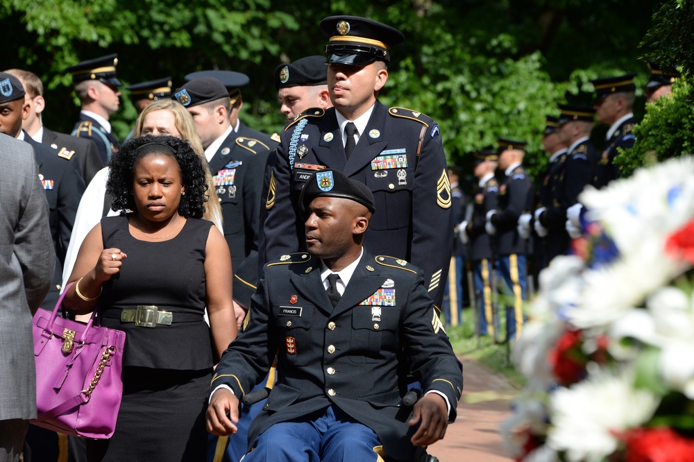 Mount Vernon Wreath Laying, Present Purple Hearts