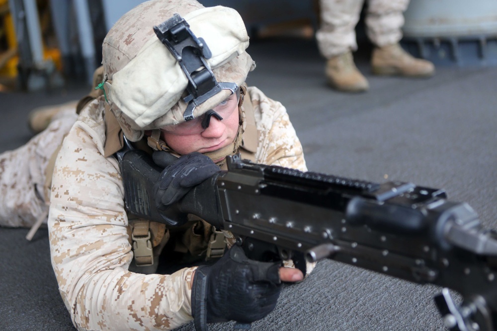 11th MEU Marines train for straits transit safety