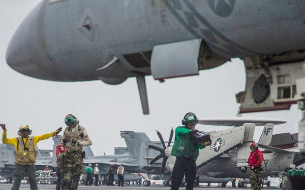 USS George Washington flight operations