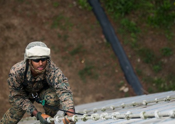 ROK soldiers, US Marines strap in for Mountain Warfare Training Course