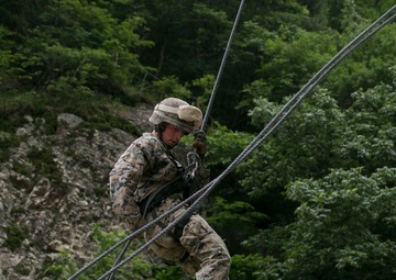 ROK soldiers, US Marines strap in for Mountain Warfare Training Course