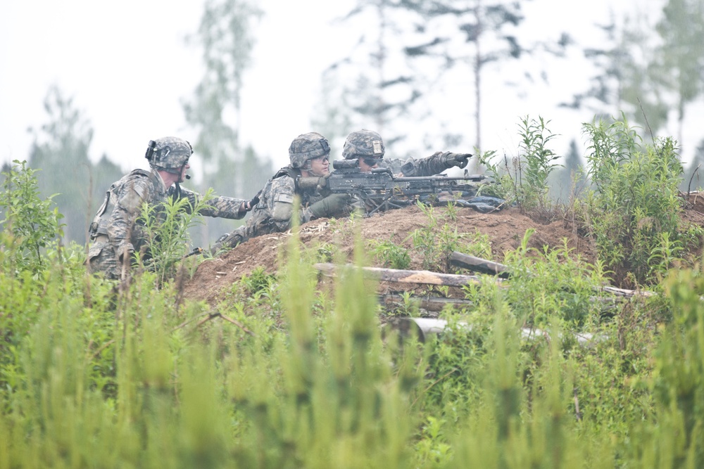 US paratroopers complete field exercise in Estonia