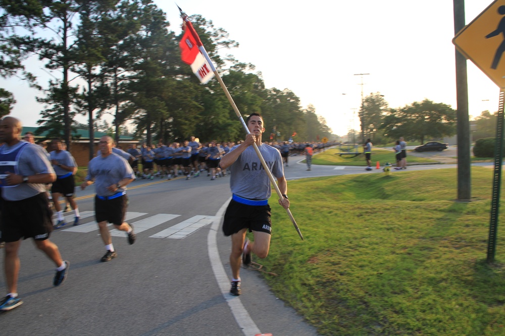 Vanguard Brigade runs in 3rd ID’s 239th Army Birthday run