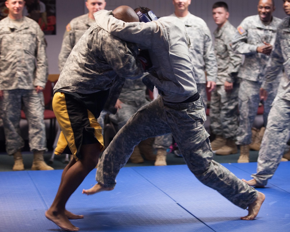 55th Signal Company (Combat Camera) Level 1 Combatives