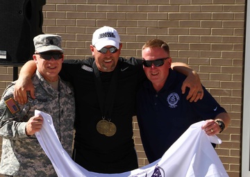 Army captures 6 of 8 shooting gold medals at 2014 U.S. Army Warrior Trials, 2 Go to Trescott