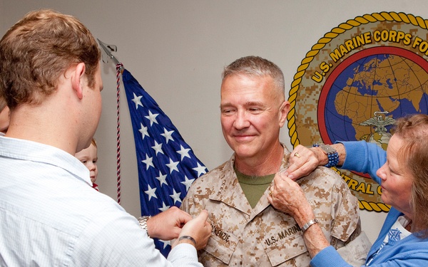 New MARCENT commander promoted, welcomed