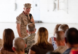 New MARCENT commander promoted, welcomed