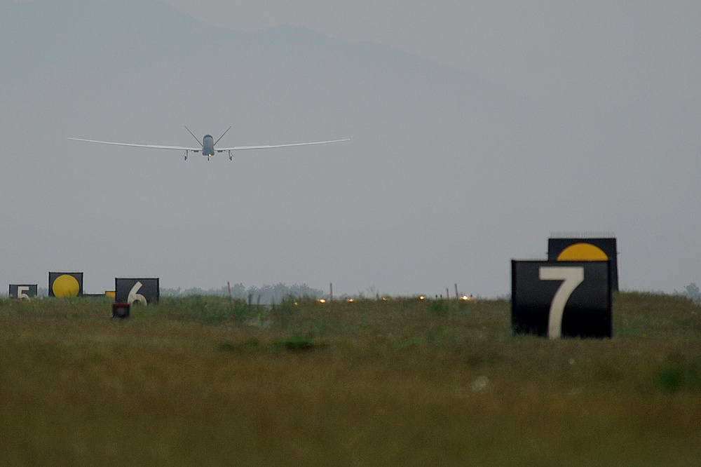 RQ-4 Global Hawk makes first flight out of Misawa