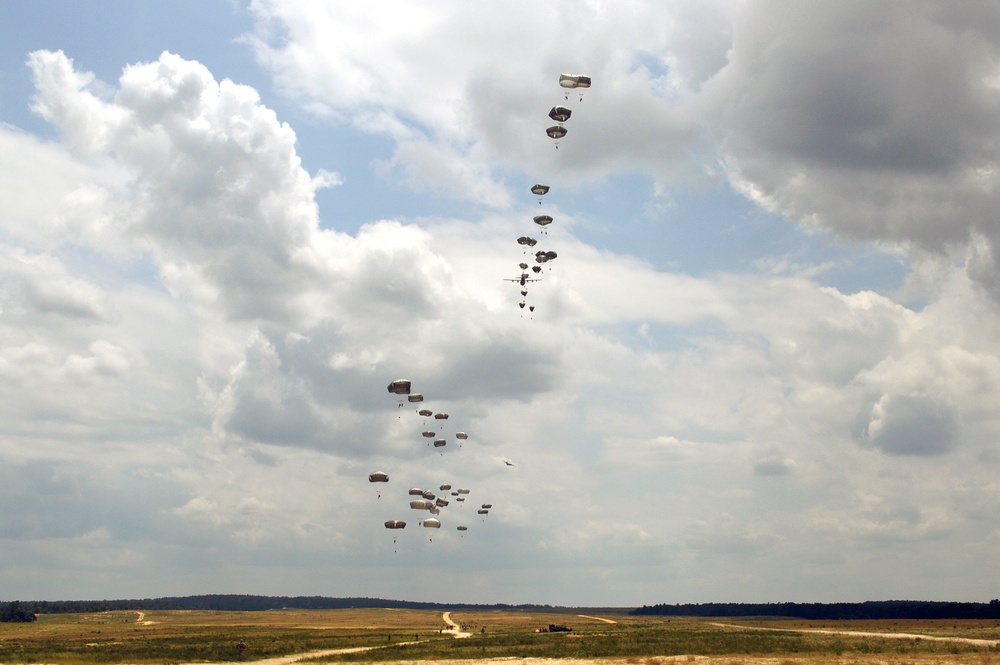 Pope Airmen participate in D-Day jump at Fort Bragg