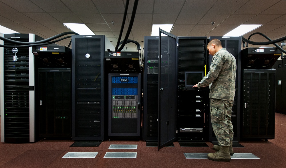 Network Ops keep Team Eglin connected