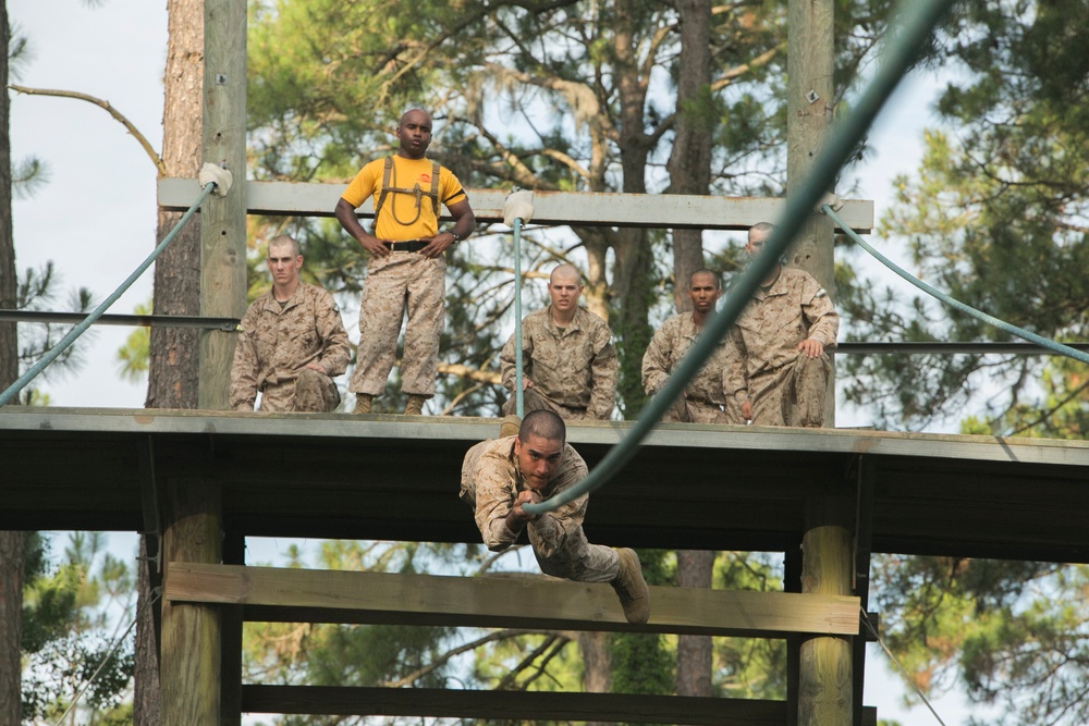 Golf Company recruits overcome fears on Confidence Course