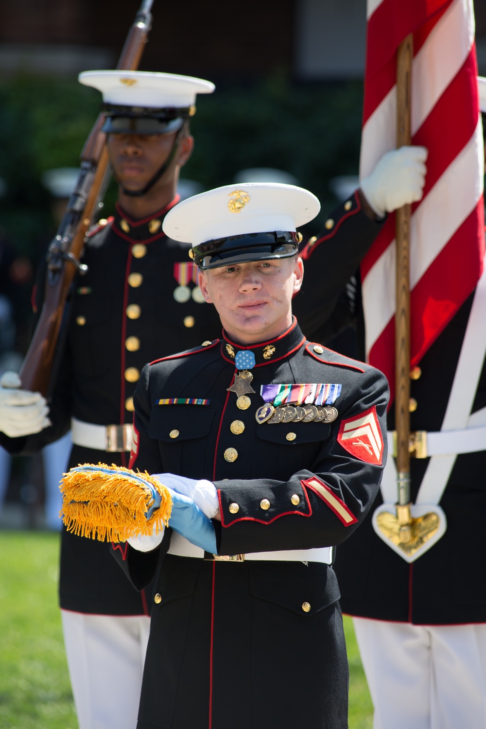DVIDS - Images - The Commandant of the Marine Corps, Gen. James F. Amos ...