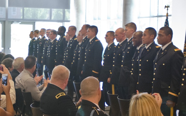 University of Oregon ROTC commissioning ceremony 2014