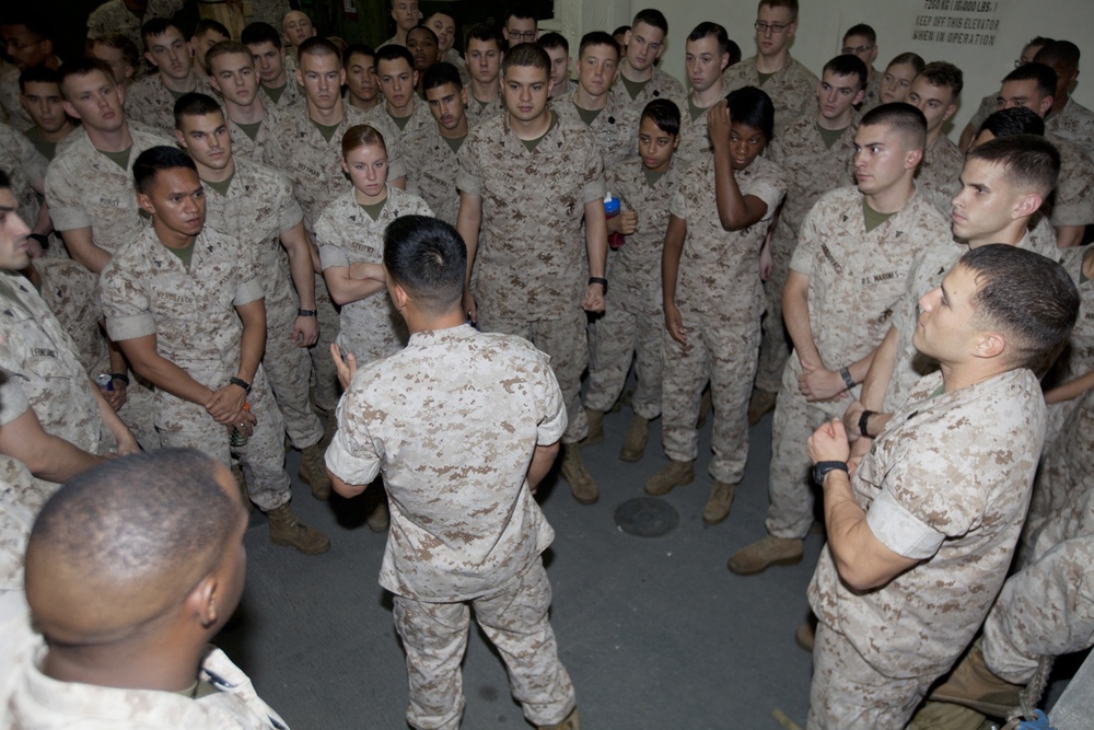 22nd MEU ECC teams practice aboard Mesa Verde