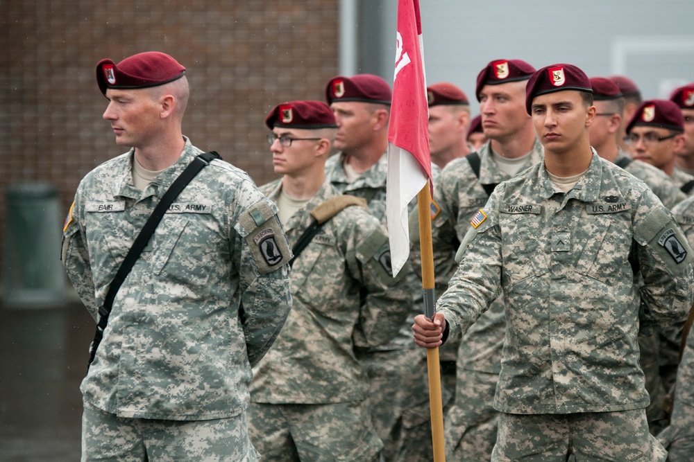US paratroopers arrive in Estonia for NATO training