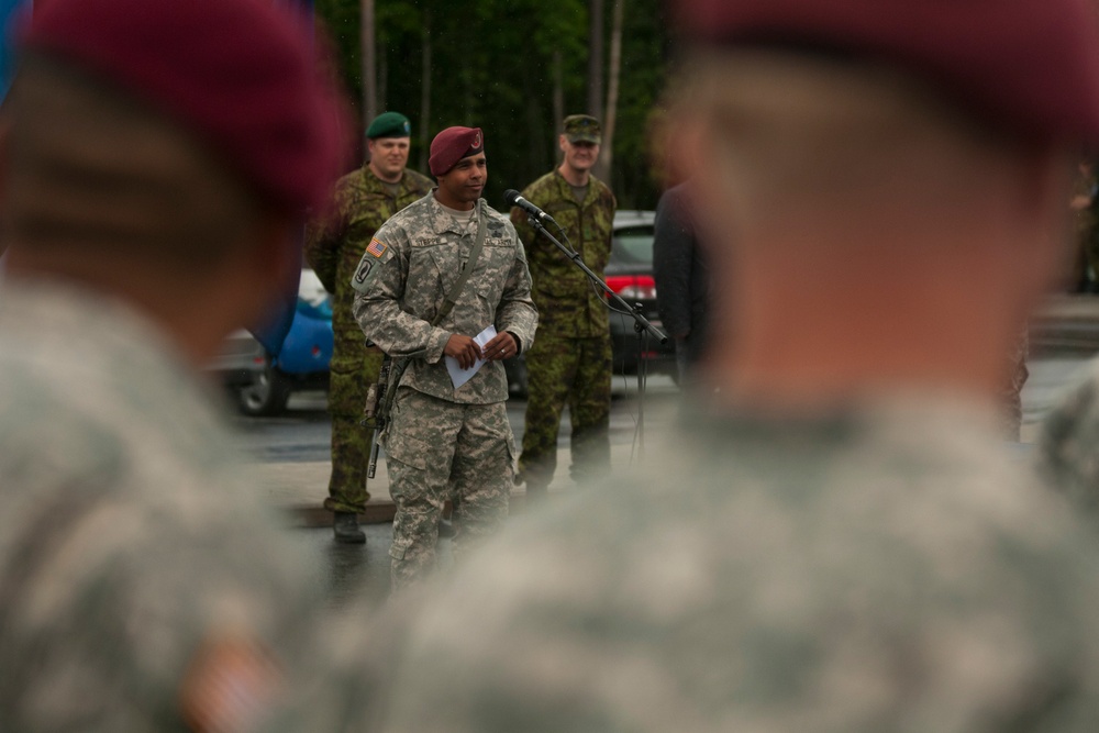 Paratroopers welcomed to Estonia for NATO training