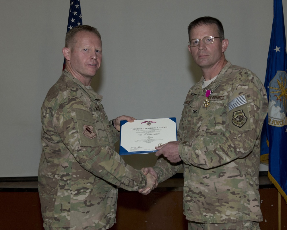 DVIDS - Images - CJTF-HOA welcomes new 449th AEG commander [Image 1 of 5]