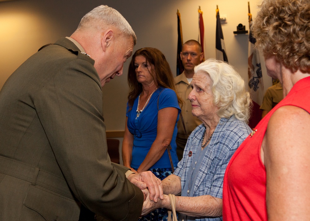 Posthumous Navy Cross Ceremony for GySgt Jonathan Gifford