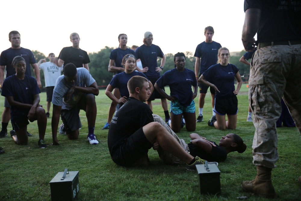 Marines Provide Leadership Training for LSU