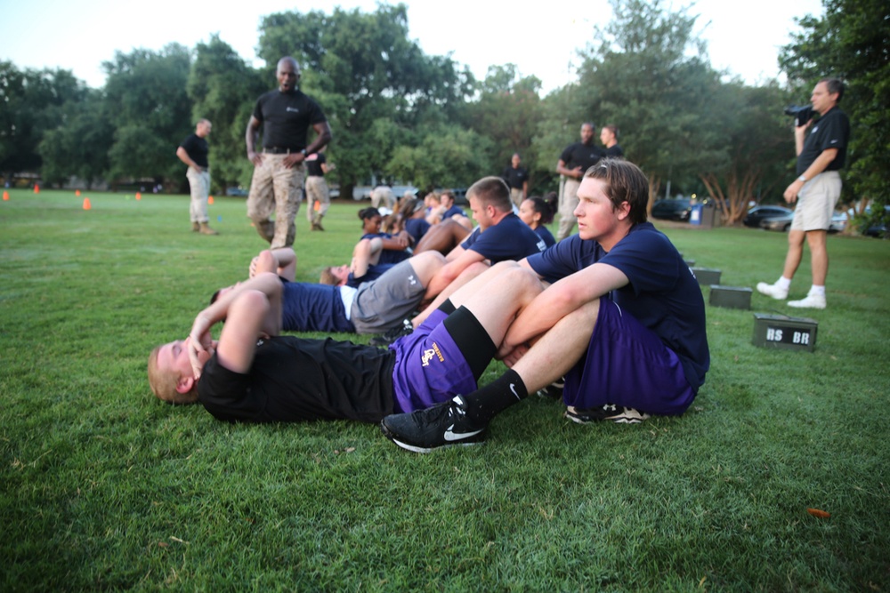 Marines Provide Leadership Training for LSU