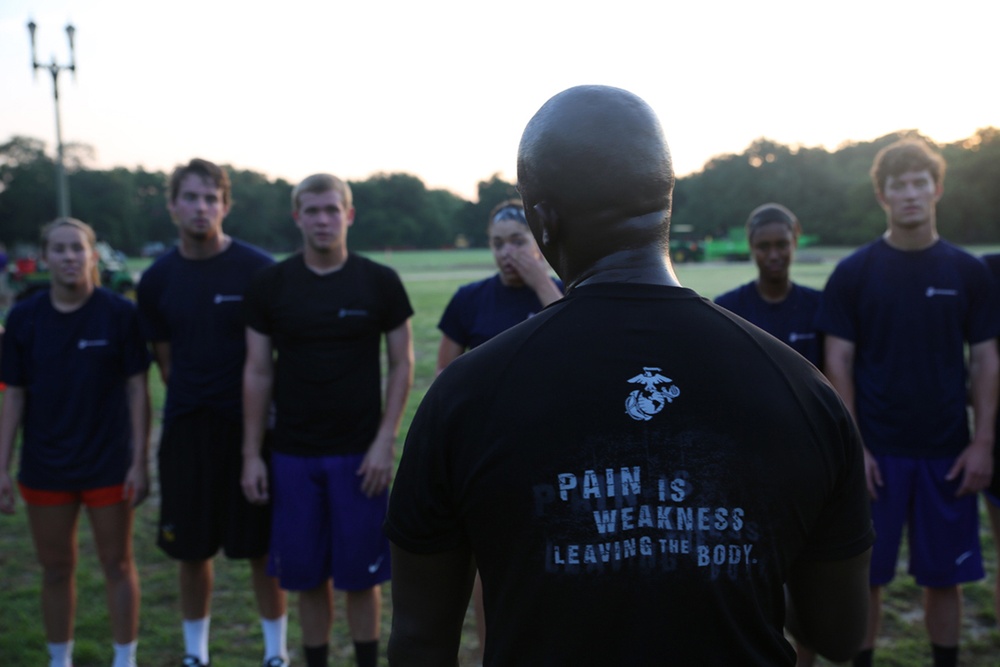 Marines Provide Leadership Training for LSU