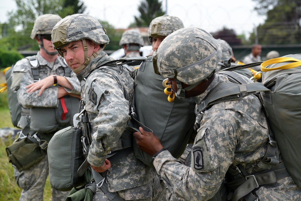 173rd Airborne Brigade jump training on Juliet Drop Zone, Pordenone, Italy