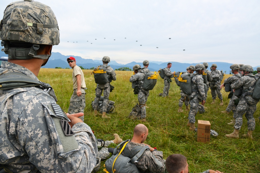 173rd Airborne Brigade jump training on Juliet Drop Zone, Pordenone, Italy