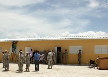 Turning over the keys to the Dominican goverment