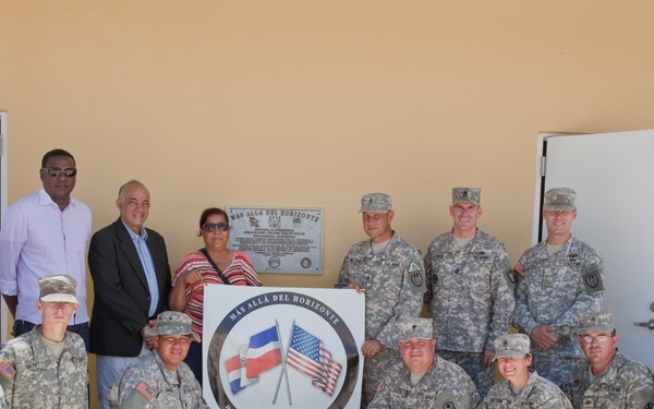 Turning over the keys to the Dominican government