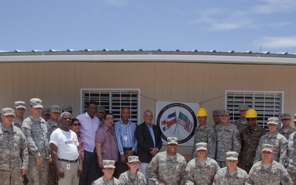 Turning over the keys to the Dominican government