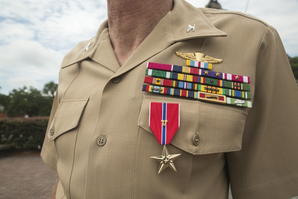DVIDS - Vietnam veteran honored with Bronze Star Medal on Parris Island [Image 3 3]