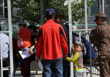 Cooperative Health Engagement opens to community during Khaan Quest 2014