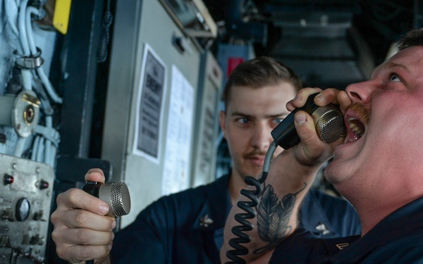 USS Peleliu conducts replenishment at sea