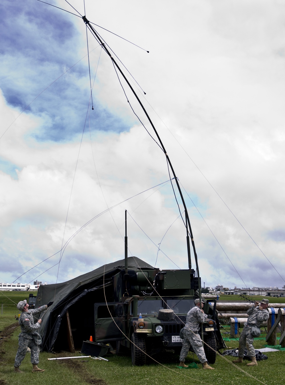 MACG-18 officers tour US Army Patriot missile launcher training site