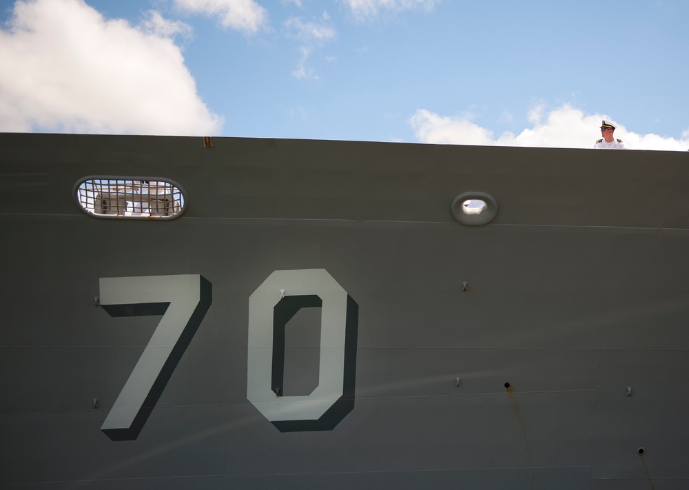 USS Lake Erie returns to Joint Base Pearl Harbor-Hickam