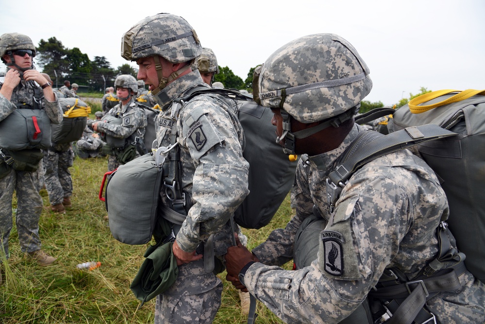 173rd Airborne Brigade jump training on Juliet Drop Zone, Pordenone, Italy