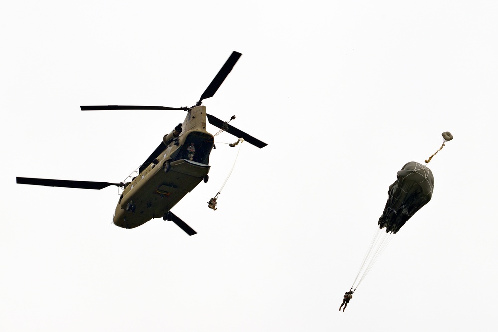 173rd Airborne Brigade jump training on Juliet Drop Zone, Pordenone, Italy