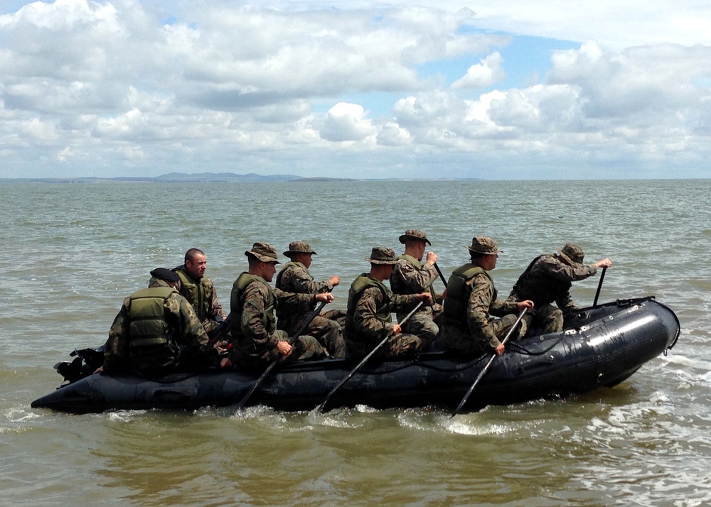 Marines and sailors of BSRF conduct an amphibious exercise with Romanian 307th Naval Infantry Battalion