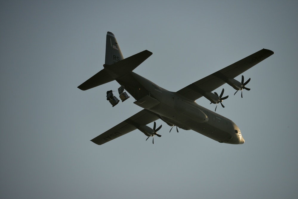 16th STB airdrop/sling load exercise